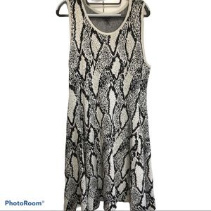 Torrid 1X Snakeskin Print Sweater Knit Dresses